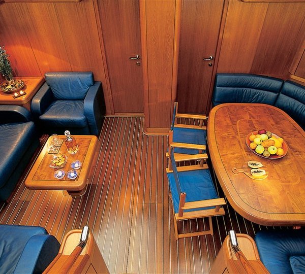 The 37m Yacht NALADE