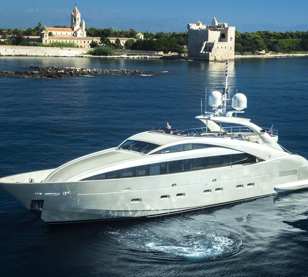 The 37m Yacht PETRA