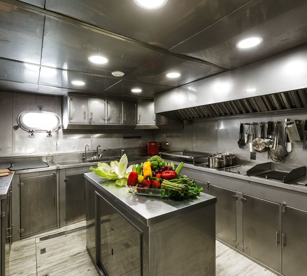 The 38m Yacht STELLA MARIS