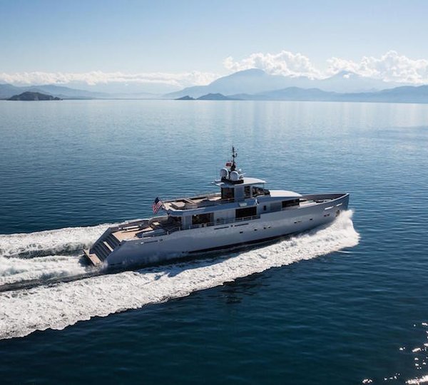 The 39m Yacht ALYSSA
