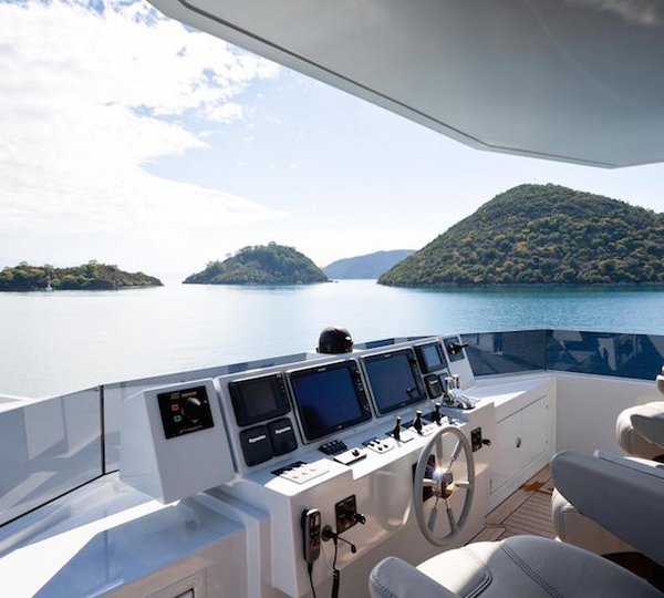 The 39m Yacht ALYSSA