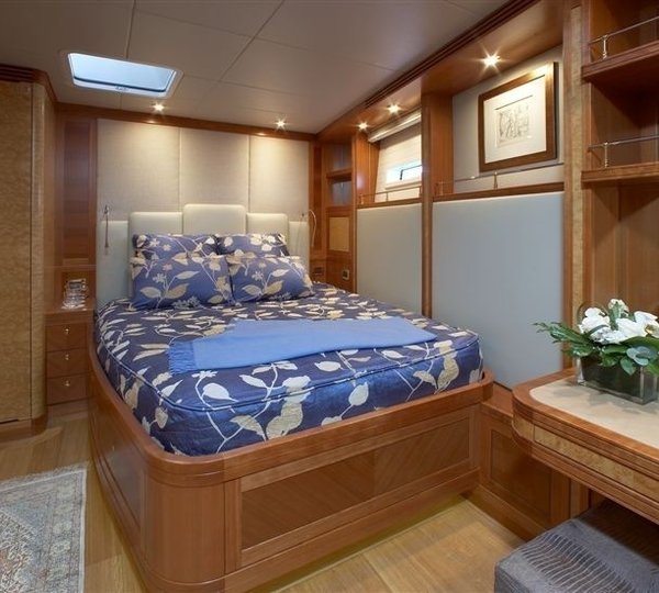 Guest's Cabin On Yacht CINDERELLA IV