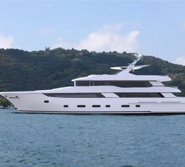 The 39m Yacht DARLINGS