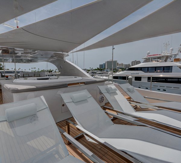 The 39m Yacht HUNTER