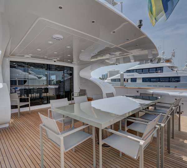 The 39m Yacht HUNTER