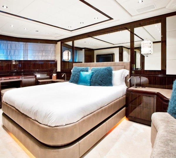 The 39m Yacht MAC TOO