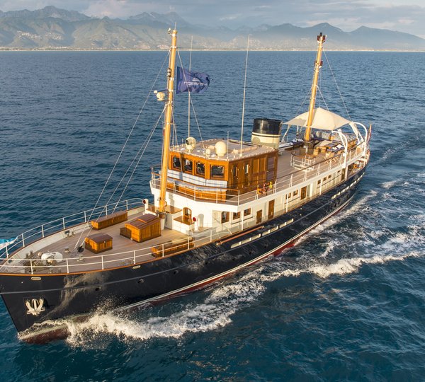 The 39m Yacht TARANSAY
