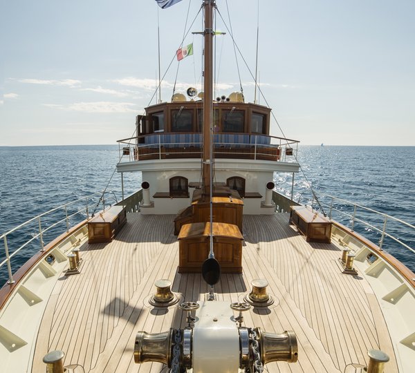 The 39m Yacht TARANSAY