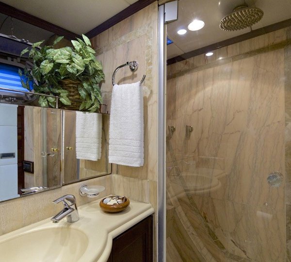 The 40m Yacht ALLURE