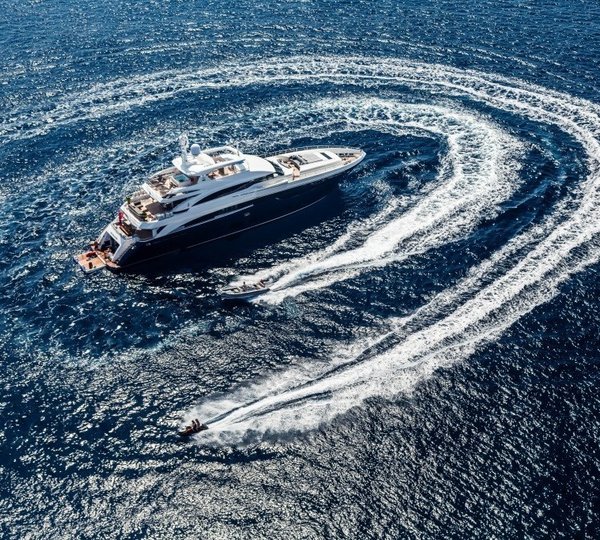 The 40m Yacht SOLARIS