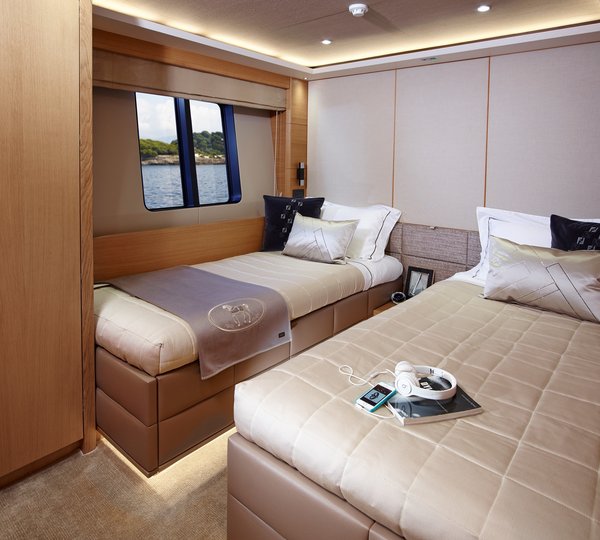 The 40m Yacht SOLARIS