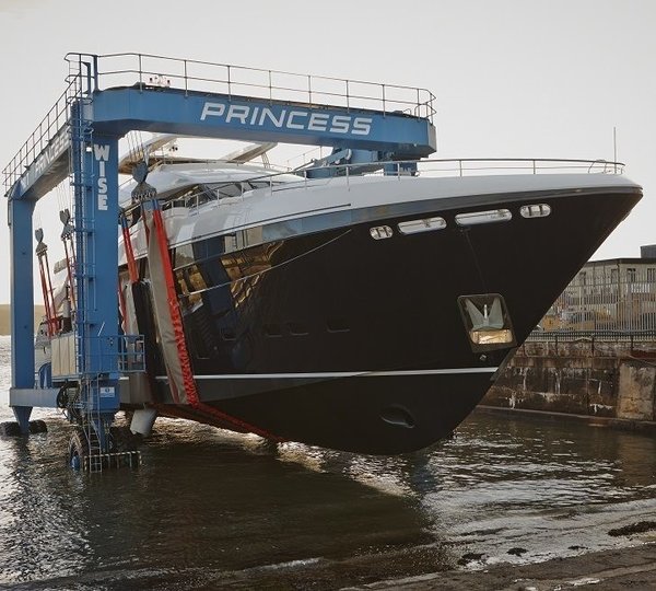 The 40m Yacht SOLARIS