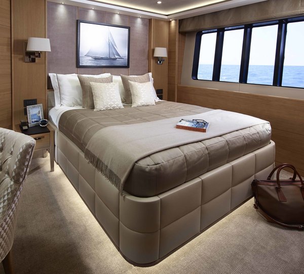 The 40m Yacht SOLARIS