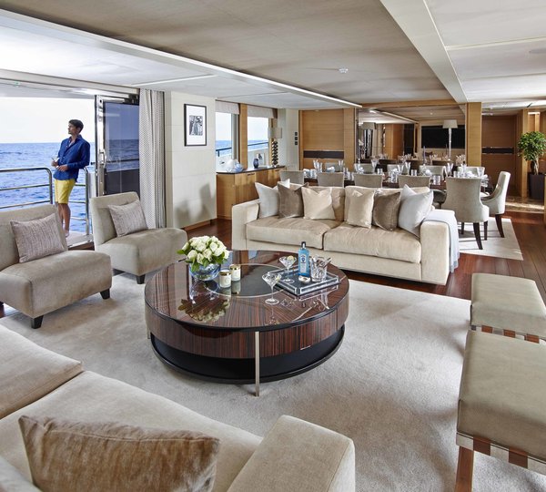 The 40m Yacht SOLARIS