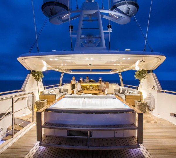 Life On Yacht SOLARIS