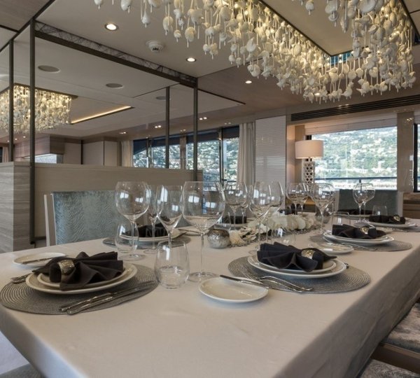 The 40m Yacht THUMPER