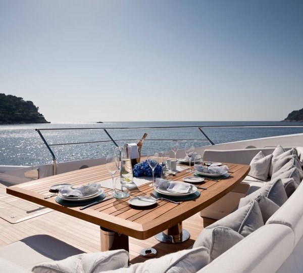 The 40m Yacht THUMPER