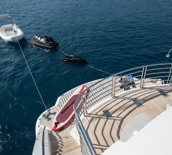 The 40m Yacht THUMPER