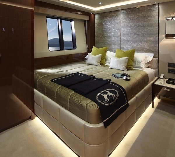 The 40m Yacht X5