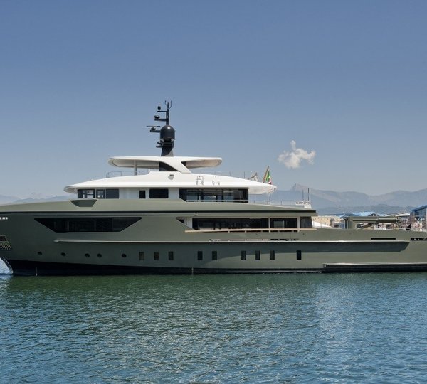 The 42m Yacht MOKA