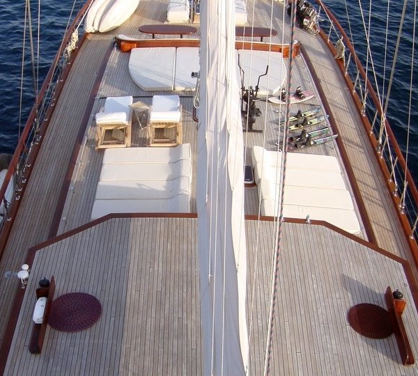 The 42m Yacht NIALANCA