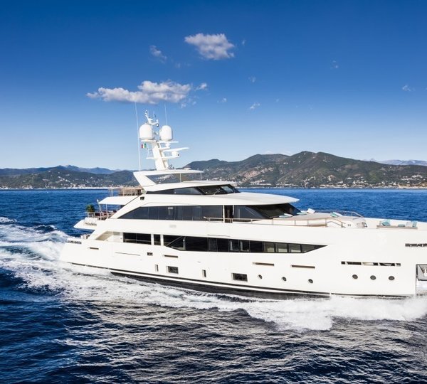 The 42m Yacht SERENITY