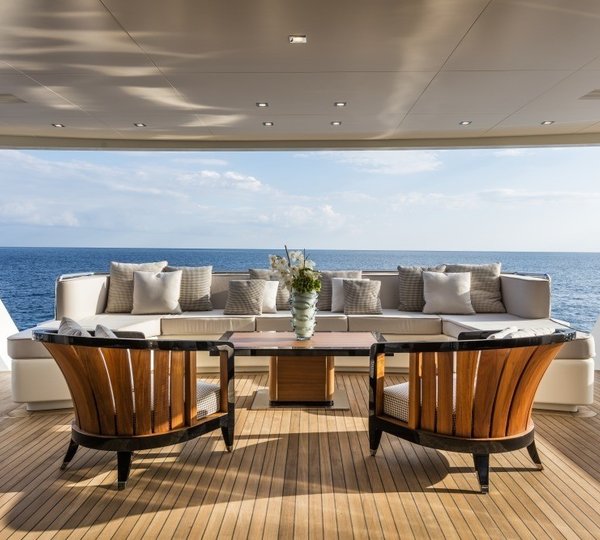 The 42m Yacht SERENITY