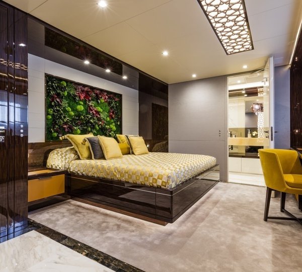 The 42m Yacht SERENITY