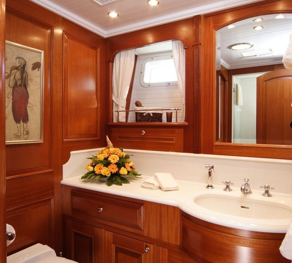 The 43m Yacht CAVALLO