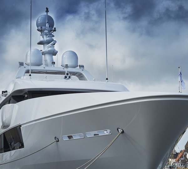 The 44m Yacht MOON SAND