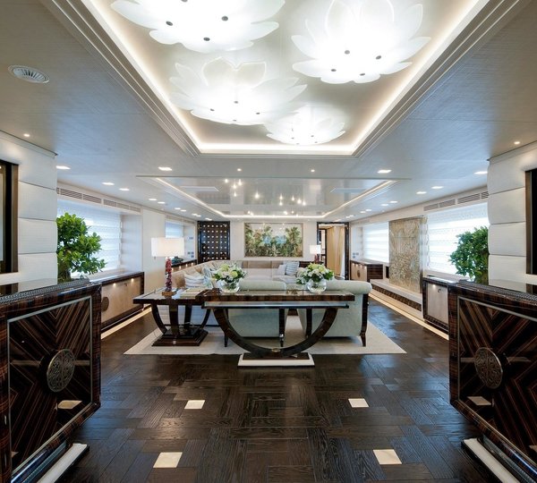 The 46m Yacht SCORPION