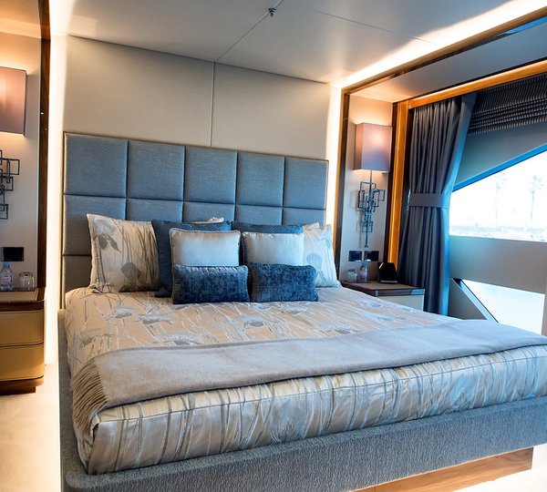 The 47m Yacht PRINCESS AVK