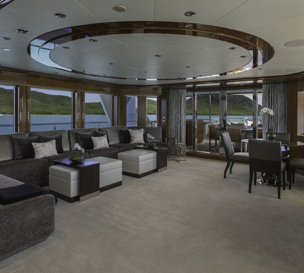 The 49m Yacht AQUAVITA