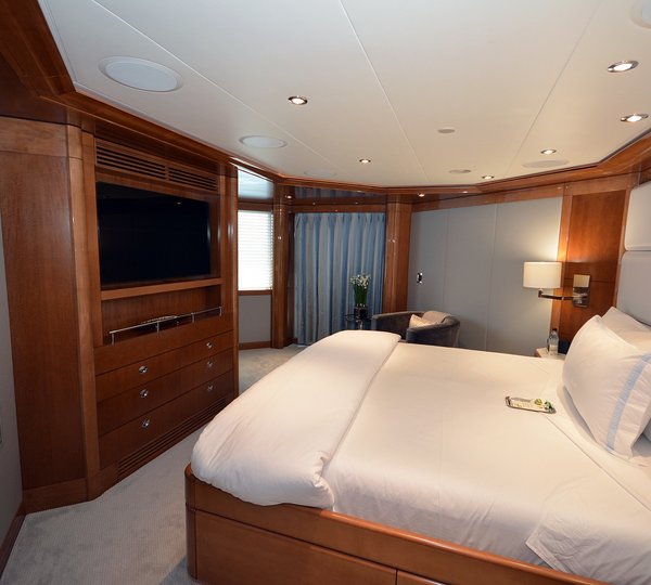 The 49m Yacht AQUAVITA