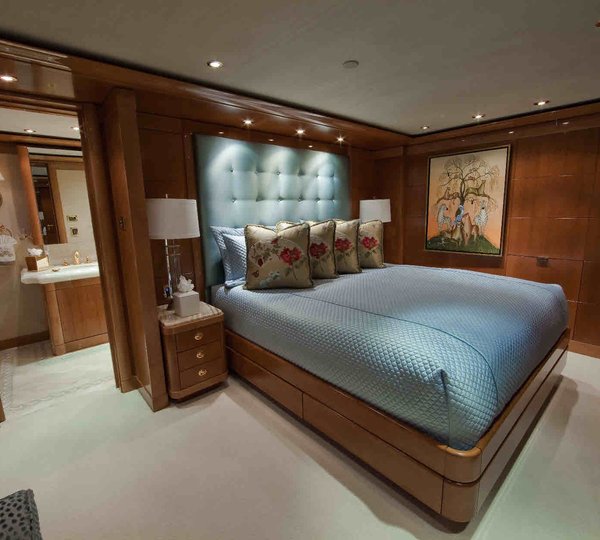 The 49m Yacht AQUAVITA