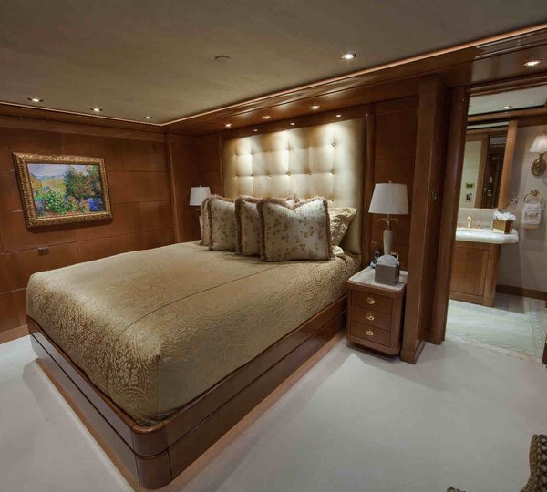 The 49m Yacht AQUAVITA