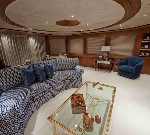 The 49m Yacht AQUAVITA