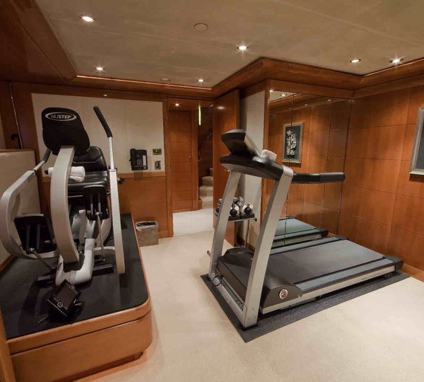 The 49m Yacht AQUAVITA