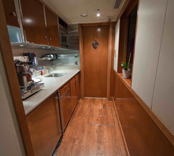 The 49m Yacht AQUAVITA