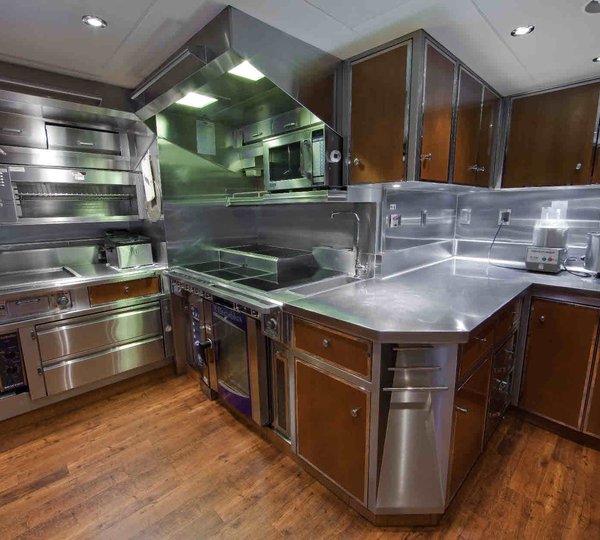 The 49m Yacht AQUAVITA