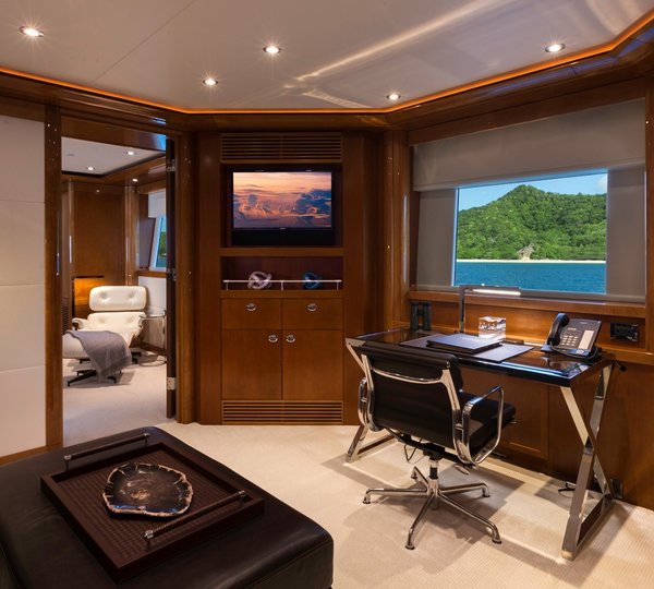 The 49m Yacht AQUAVITA