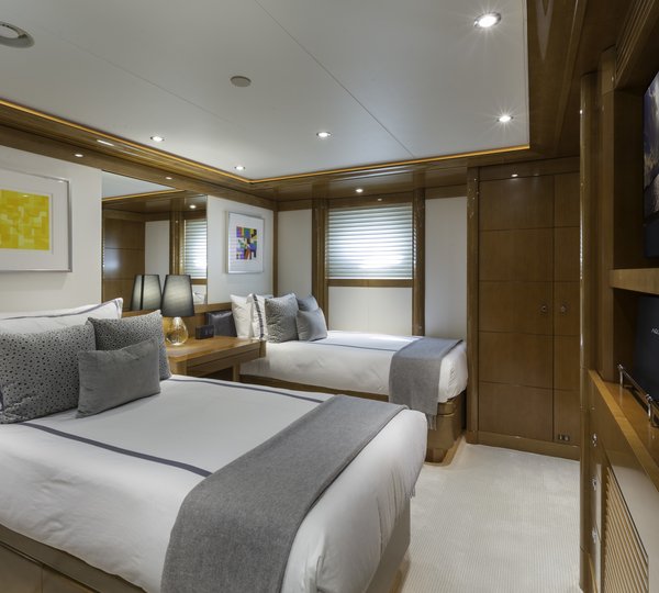 The 49m Yacht AQUAVITA