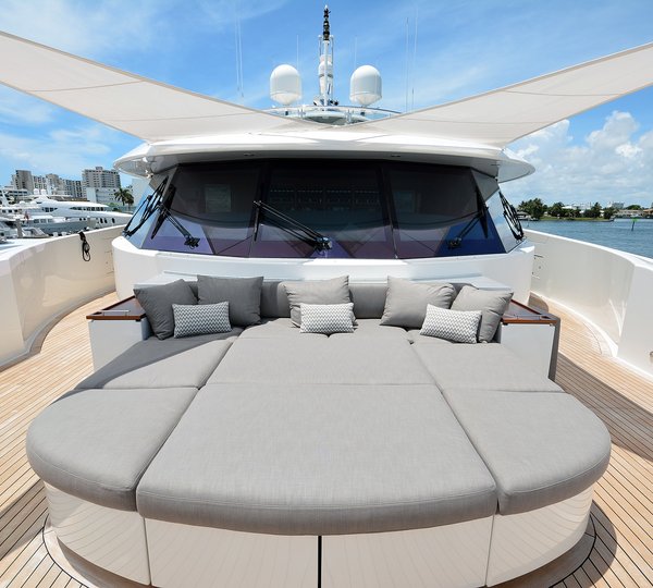 The 49m Yacht AQUAVITA