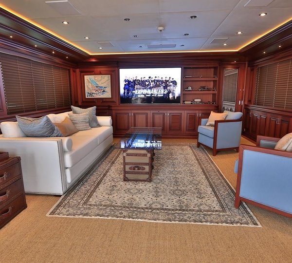 The 49m Yacht CLARITY