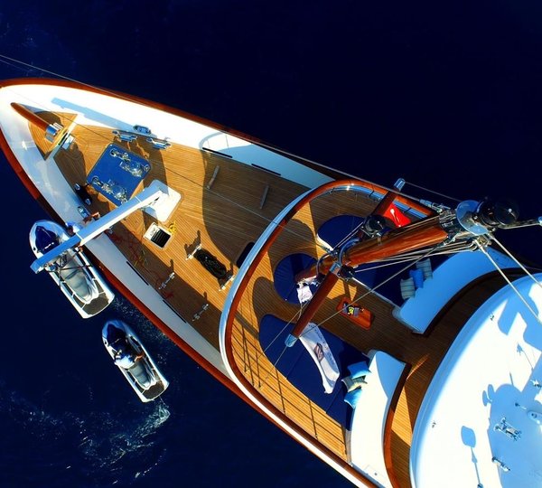 The 49m Yacht CLARITY