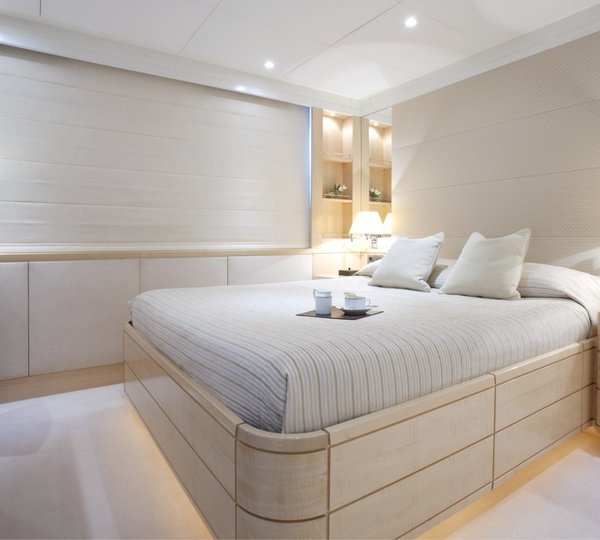 VIP Cabin On Board Yacht LA TANIA