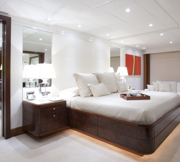 Main Master Cabin On Yacht LA TANIA