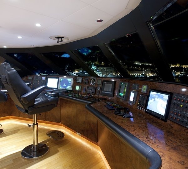 Bridgedeck On Yacht LA TANIA