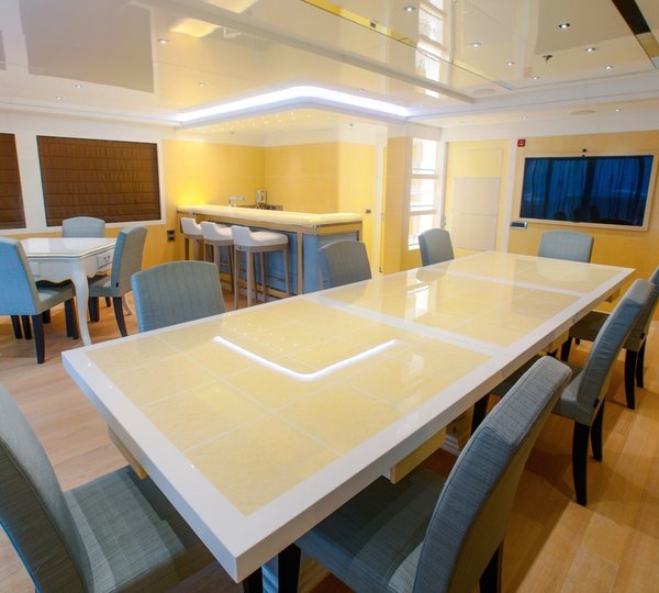 The 52m Yacht JADE 959