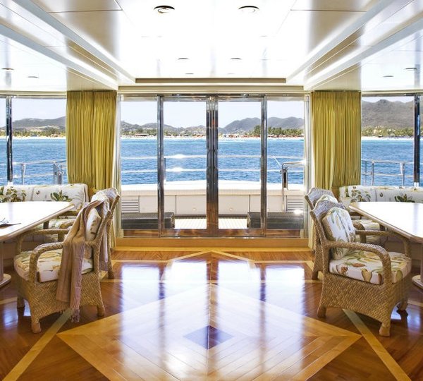 The 53m Yacht TE MANU